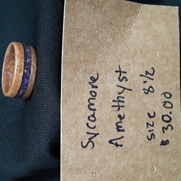 Ring - Picture 4 of 4